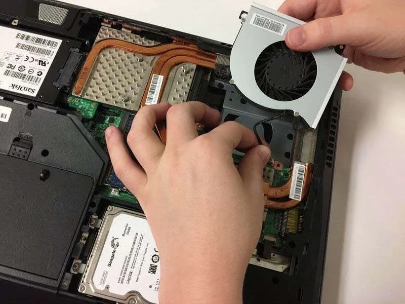 Hướng Dẫn Thay Quạt CPU CyberPowerPC Fangbook MS-1763