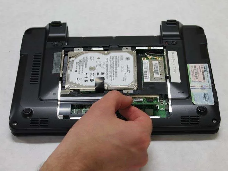 Hướng Dẫn Thay RAM Trên Asus Eee PC 1000HA Chuẩn Xác 100%