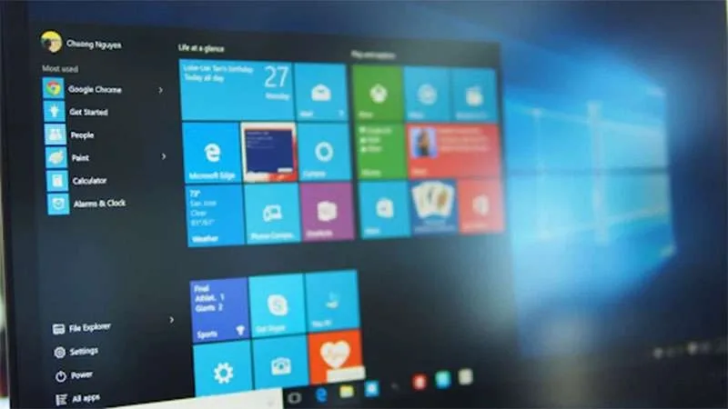 Màn Hình Laptop Bị Giật Liên Tục: Nguyên Nhân Và Cách Khắc Phục