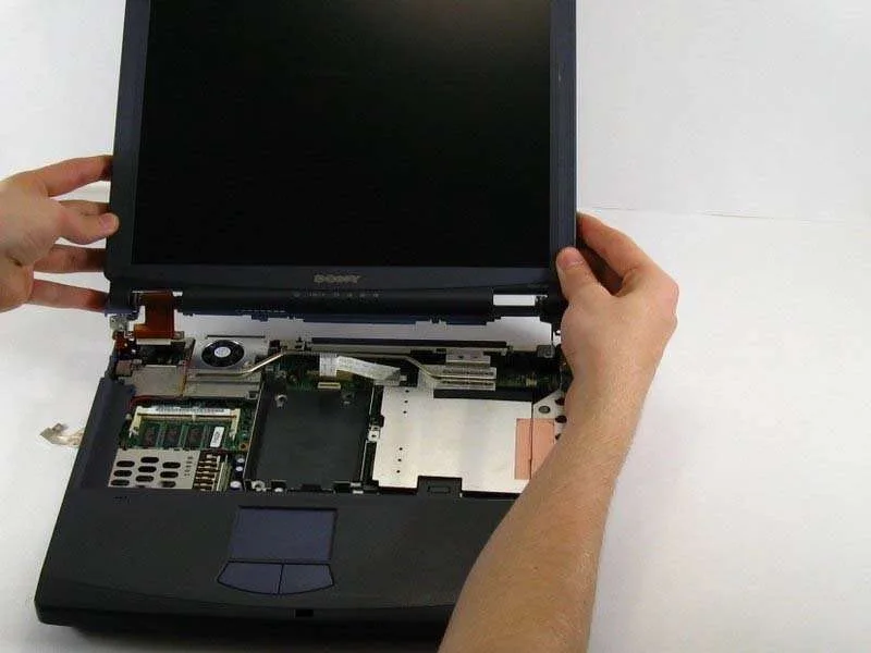 Quy Trình Thay Màn Hình Sony Vaio PCG-F360 Từ A Đến Z