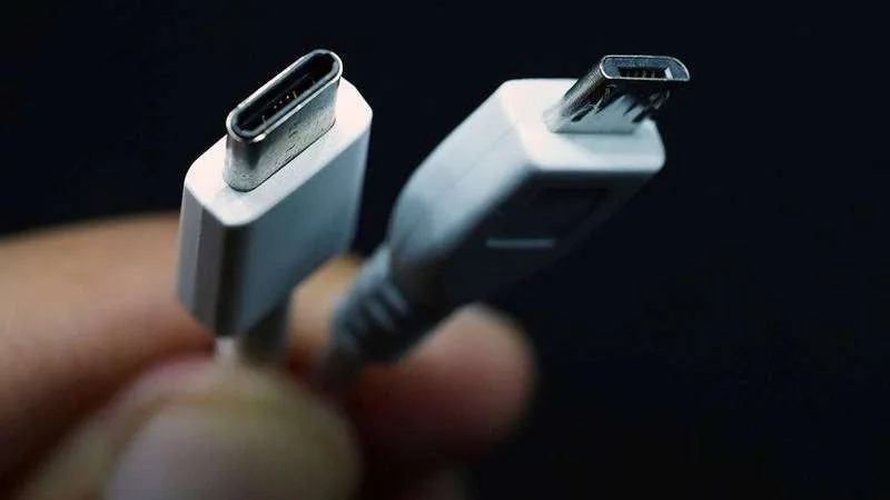 So Sánh USB 4 Và Thunderbolt 4: Có Gì Khác Biệt?