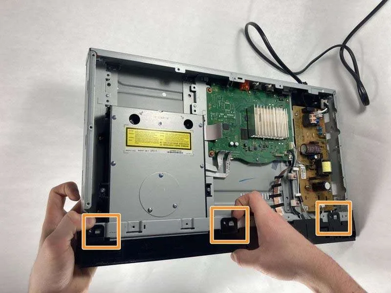 Thay Bảng Mạch Nút Bấm (Button PCB) Cho Sony UBP-UX80