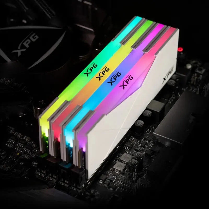 RAM DDR4 ADATA XPG D50 RGB 16GB 3200MHz - White 6